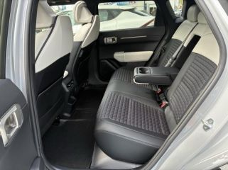 89100 : Hyundai Sens - APS - KIA EV4 - EV4 - Gris Céramique (M) - Traction - Electrique