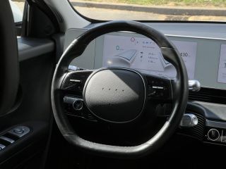 77240 : Hyundai Melun - CAP FOURNIER - HYUNDAI IONIQ 5 Creative - IONIQ 5 - Blanc - Automate à fonct. Continu - Courant électrique