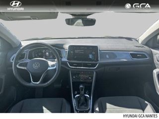44800 : Hyundai NANTES SAINT HERBLAIN - GCH NANTES - VOLKSWAGEN T-Roc - T-Roc - Noir Intense nacrée - Traction - Essence