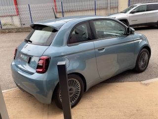 04100 : Hyundai Manosque - Pedinielli - FIAT 500 NOUVELLE Action Plus - 500 III - GLACIER BLUE - Automate à fonct. Continu - Courant électrique