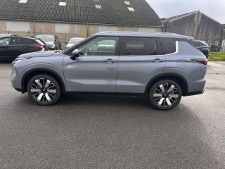 29200 : Hyundai Brest - Iroise Automobiles - MITSUBISHI Outlander - Outlander - Moonstone Grey Premium - Transmission intégrale - Hybride rechargeable : Essence/Electrique