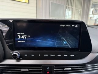 21300 : Hyundai Dijon - Privilège Automobiles - HYUNDAI i20 Executive - i20 III - Blanc - Automate sequentiel - Essence sans plomb