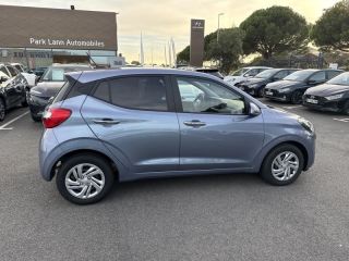 56000 : Hyundai Vannes - Park Lann Automobiles - HYUNDAI i10 - i10 - Meta Blue Métal - Traction - Essence