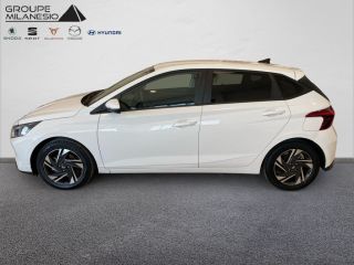 13300 : Hyundai Salon de Provence - Cap Milanesio - HYUNDAI i20 Intuitive - i20 III - Blanc - Automate sequentiel - Essence sans plomb