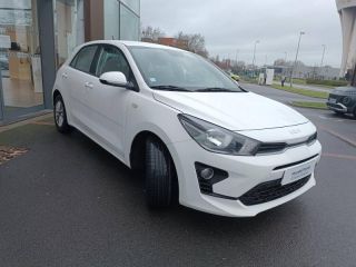 59640 : Hyundai Dunkerque - Europ'Auto - KIA Rio - Rio - Blanc - Traction - Essence
