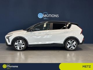 57685 : Hyundai Metz - Theobald Automobiles - HYUNDAI Bayon - Bayon - Polar White/Toit/rétros Black - Traction - Essence/Micro-Hybride