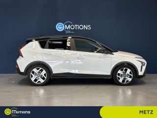 57685 : Hyundai Metz - Theobald Automobiles - HYUNDAI Bayon - Bayon - Polar White/Toit/rétros Black - Traction - Essence/Micro-Hybride