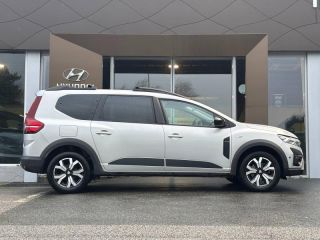 29000 : Hyundai Quimper - Iroise Automobiles - DACIA Jogger - Jogger - Gris Urbain - Traction - Essence