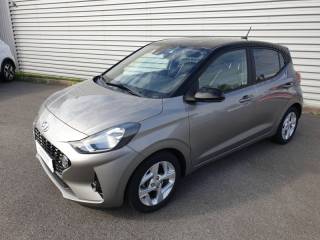 29200 : Hyundai Brest - Iroise Automobiles - HYUNDAI i10 - i10 - Sleek Silver Métal - Traction - Essence