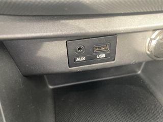 45000 : Hyundai Orléans Motors - HYUNDAI i10 - i10 - Star Dust - Traction - Essence