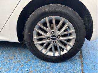 89100 : Hyundai Sens - APS - KIA Rio - Rio - Blanc - Traction - Essence