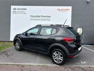 14100 : Hyundai Lisieux - Trajectoire Automobiles - DACIA Sandero - Sandero - Noir Nacré métallisé - Traction - Essence