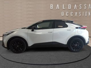 83130 : Hyundai Toulon - Autodif SAS - Groupe BALDASSARI - TOYOTA C-HR GR Sport - C-HR II - BLANC - Automate à fonct. Continu - Essence / Courant électrique