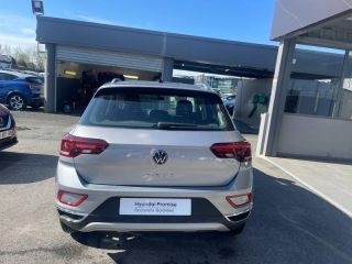 64100 : Hyundai Bayonne - Oceanic Auto - VOLKSWAGEN T-Roc - T-Roc - Gris - Traction - Essence