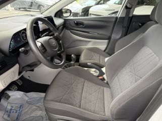 45000 : Hyundai Orléans Motors - HYUNDAI Bayon - Bayon - Gris - Traction - Essence/Micro-Hybride