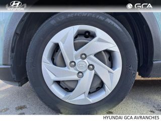50300 : Hyundai Avranches - GCA - HYUNDAI Bayon - Bayon - Mangrove Green Métal - Traction - Essence