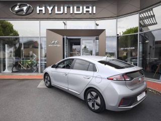 19100 : Hyundai Brive-la-Gaillarde - Garage Pouget - HYUNDAI Ioniq - Ioniq - Thyphoon Silver Métal - Traction - Hybride : Essence/Electrique