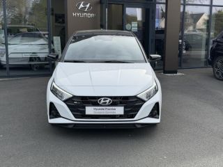 14100 : Hyundai Lisieux - Trajectoire Automobiles - HYUNDAI i20 - i20 - Atlas White/Toit+rétros Black - Traction - Essence