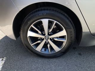 49070 : Hyundai Angers - Oceane Automobiles - NISSAN LEAF Acenta - LEAF II - Gris - Automate à fonct. Continu - Courant électrique
