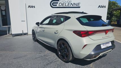 30100 : Hyundai Alès - Auto Hall - CUPRA LEON VZ - LEON - Gris - Automate sequentiel - Essence / Courant électrique