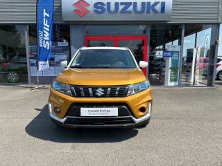 28600 : Hyundai Chartres - Alliance Automobile - SUZUKI Vitara - Vitara - So&#039;Color Solar Yellow Pearl/White métal - Traction - Essence