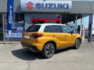 28600 : Hyundai Chartres - Alliance Automobile - SUZUKI Vitara - Vitara - So&#039;Color Solar Yellow Pearl/White métal - Traction - Essence