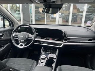 89100 : Hyundai Sens - APS - KIA Sportage - Sportage - Blanc Sensation nacré - Transmission intégrale - Hybride rechargeable : Essence/Electrique