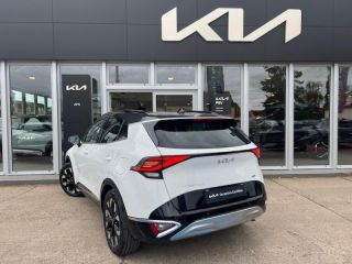 89100 : Hyundai Sens - APS - KIA Sportage - Sportage - Blanc Sensation nacré - Transmission intégrale - Hybride rechargeable : Essence/Electrique
