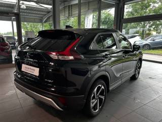 38300 : Hyundai Bourgoin-Jallieu - CENTRAL MOTOR LYON - MITSUBISHI ECLIPSE CROSS MY21 Intense Design - ECLIPSE CROSS - Noir - Automate à fonct. Continu - Essence / Courant électrique