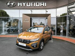 19100 : Hyundai Brive-la-Gaillarde - Garage Pouget - DACIA Sandero - Sandero - Orange Atacama métallisé - Traction - Essence