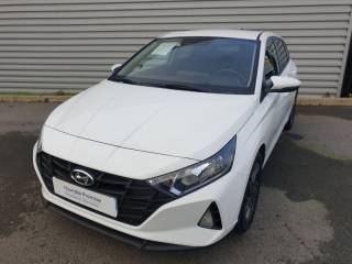 29200 : Hyundai Brest - Iroise Automobiles - HYUNDAI i20 - i20 - Polar White - Traction - Essence