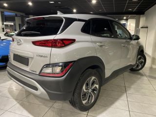 57200 : Hyundai Sarreguemines - Theobald Automobiles - HYUNDAI Kona - Kona - Cyber Grey Métal - Traction - Hybride : Essence/Electrique