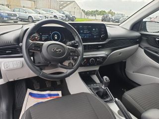29200 : Hyundai Brest - Iroise Automobiles - HYUNDAI i20 - i20 - Sleek Silver Métal - Traction - Essence/Micro-Hybride