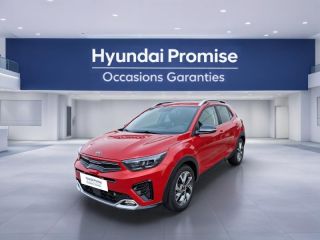 56000 : Hyundai Vannes - Park Lann Automobiles - KIA Stonic - Stonic - Rouge Grenadine métallisé - Traction - Essence/Micro-Hybride