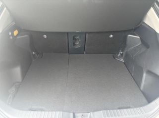 50300 : Hyundai Avranches - GCA - TOYOTA Yaris Cross - Yaris Cross - Blanc Nacré/Toit Noir - Traction - Hybride : Essence/Electrique