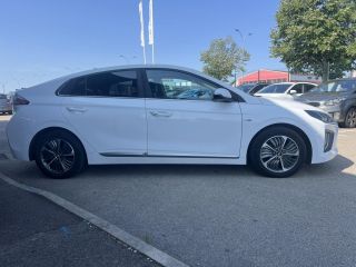 21300 : Hyundai Dijon - Privilège Automobiles - HYUNDAI IONIQ Executive - IONIQ - Blanc - Automate sequentiel - Essence / Courant électrique