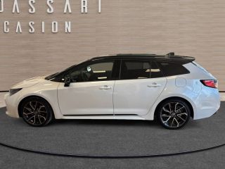 83130 : Hyundai Toulon - Autodif SAS - Groupe BALDASSARI - TOYOTA COROLLA TOURING SPORTS HYBRIDE GR Sport - COROLLA XII - BLANC - Automate à fonct. Continu - Essence / Courant électrique