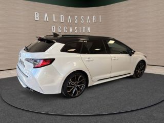 83130 : Hyundai Toulon - Autodif SAS - Groupe BALDASSARI - TOYOTA COROLLA TOURING SPORTS HYBRIDE GR Sport - COROLLA XII - BLANC - Automate à fonct. Continu - Essence / Courant électrique