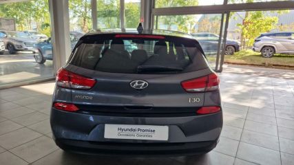 38300 : Hyundai Bourgoin-Jallieu - CENTRAL MOTOR LYON - HYUNDAI i30 Edition #Mondial - i30 III - Gris - Boîte manuelle - Diesel