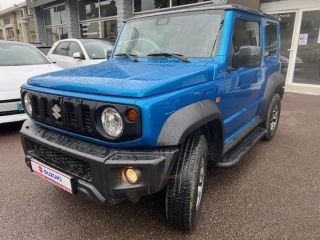 89100 : Hyundai Sens - APS - SUZUKI Jimny - Jimny - BRISK BLUE TOIT BLACK CZW - Intégrale - Essence