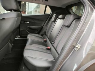 19100 : Hyundai Brive-la-Gaillarde - Garage Pouget - PEUGEOT 2008 - 2008 - Gris Platinium (M) - Traction - Diesel