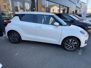 95100 : Hyundai Argenteuil - BNA - SUZUKI Swift - Swift - Pure White Pearl métallisé - Traction - Essence/Micro-Hybride