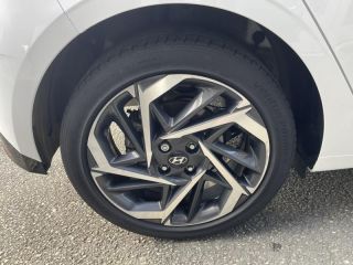 28600 : Hyundai Chartres - GCA - HYUNDAI i20 - i20 - Polar White - Traction - Essence/Micro-Hybride