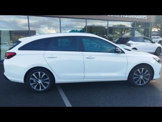 56000 : Hyundai Vannes - Park Lann Automobiles - HYUNDAI i30 SW - i30 SW - Polar White - Traction - Essence