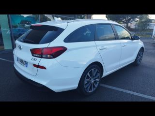 56000 : Hyundai Vannes - Park Lann Automobiles - HYUNDAI i30 SW - i30 SW - Polar White - Traction - Essence