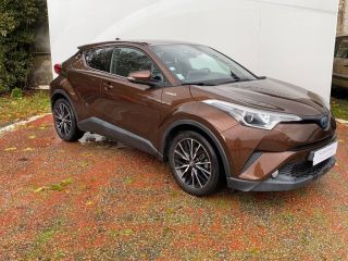 33110 : Hyundai Bordeaux Nord Le Bouscat - Sipa Automobiles - TOYOTA C-HR HYBRIDE Distinctive - C-HR - Marron - Automate à fonct. Continu - Essence / Courant électrique