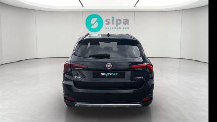 33140 : Hyundai Bordeaux Sud Villenave d'Ornon - Sipa Automobiles - FIAT TIPO SW MY23 Cross - TIPO II - Noir - Boîte automatique - Essence sans plomb