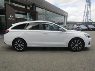 91100 : Hyundai Corbeil-Essonnes - CAP Fournier - HYUNDAI i30 SW Creative - i30 III - Blanc - Boîte manuelle - Essence sans plomb