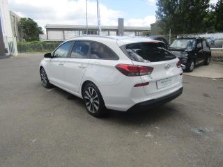 91100 : Hyundai Corbeil-Essonnes - CAP Fournier - HYUNDAI i30 SW Creative - i30 III - Blanc - Boîte manuelle - Essence sans plomb