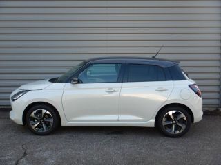 52000 : Hyundai Chaumont - Garage Michel Bazin - SUZUKI Swift - Swift - Pure White Pearl Metal/Toit Min Gray - Traction - Essence/Micro-Hybride